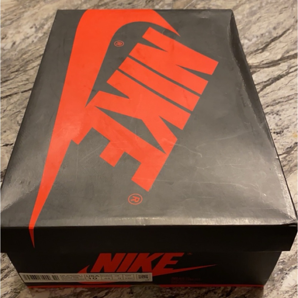 Jordan Retro 1 “brotherhood”